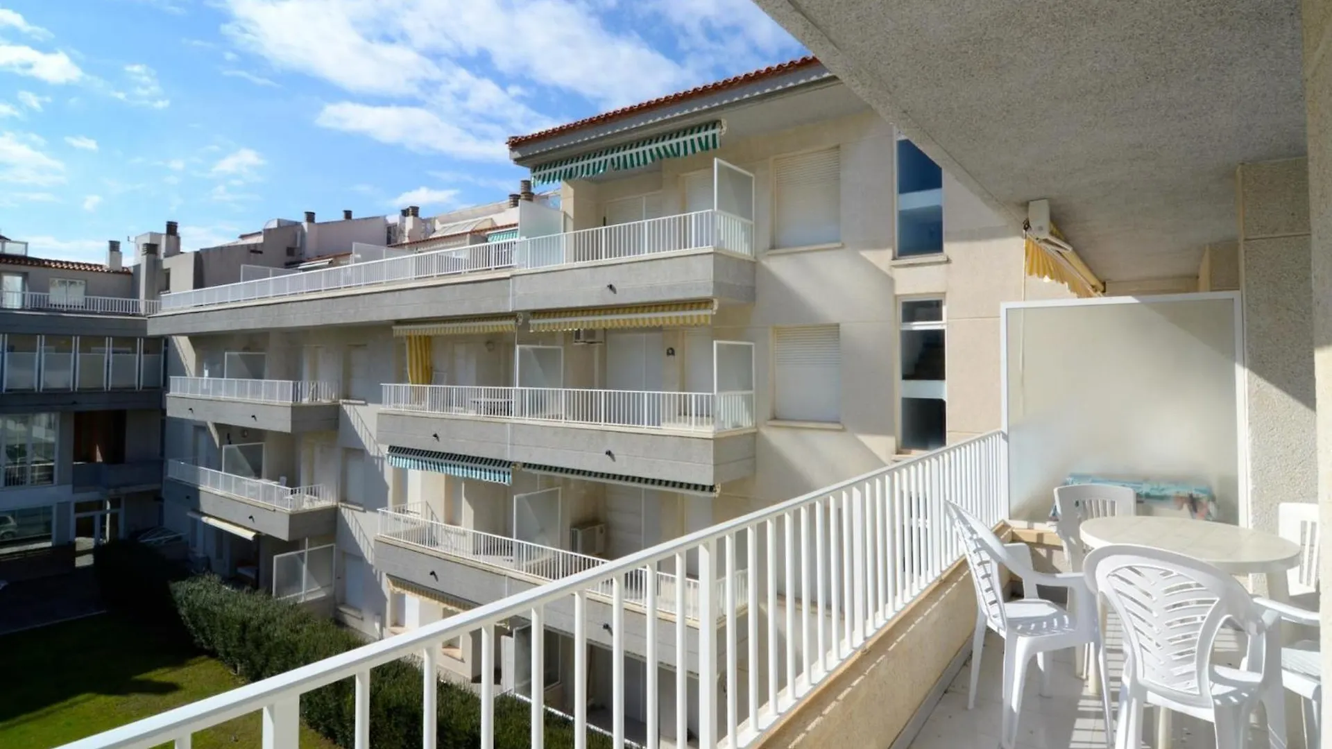 Illa Mar D'Or 239 Apartment L'Estartit Spain